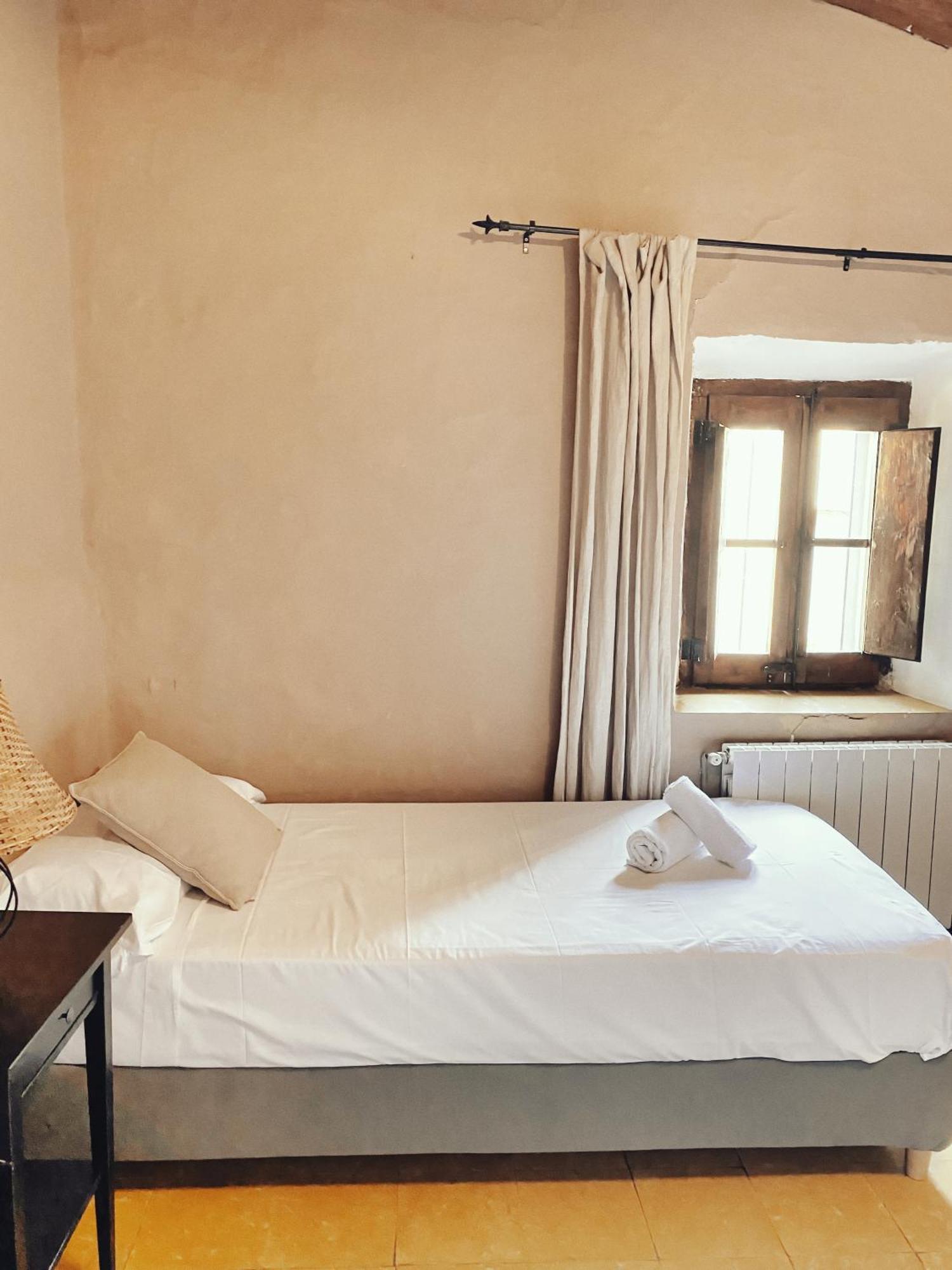 Masia Olivera Sant Pau d'Ordal Værelse billede